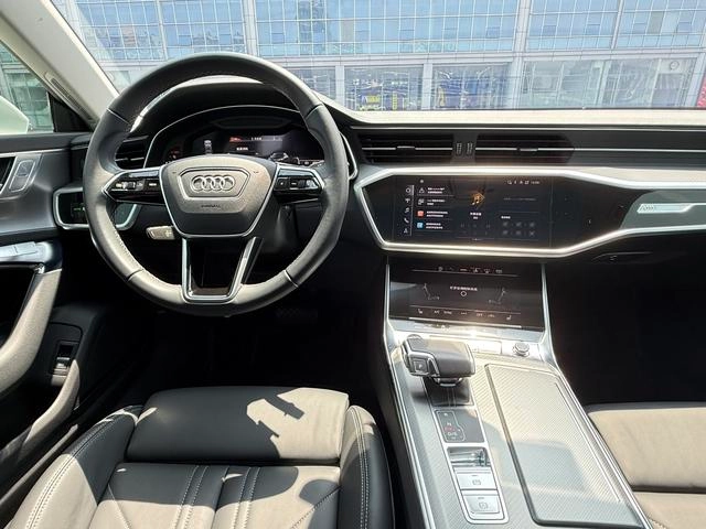 Audi A7 2024 45 TFSI Type de sélection intérieur photo 16