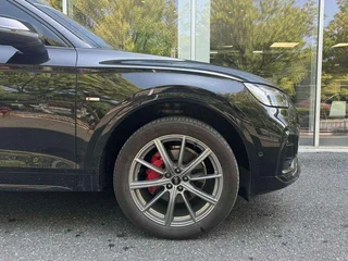 Audi Q5L 2024 45TFSI Deluxe Dynamic exterior photo 5