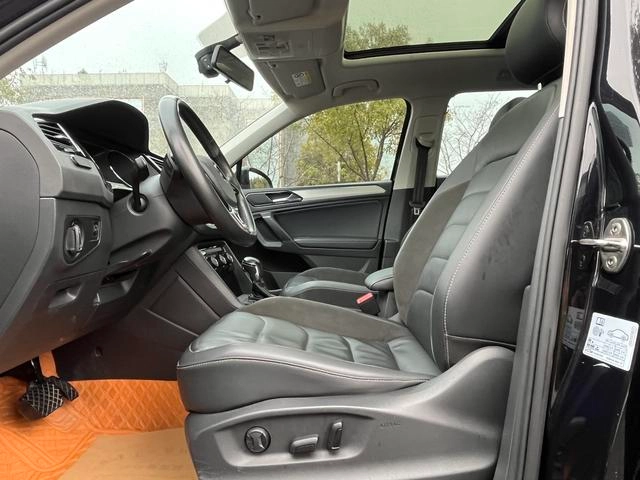 Volkswagen Tiguan L 2021 330TSI Version intelligente automatique à deux roues motrices intérieur photo 13