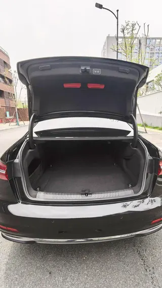 Audi A6L 2024 45 TFSI Zhenxuan Zhiya Type interior photo 11