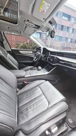 Audi A6L 2024 45 TFSI Zhenxuan Zhiya Type interior photo 12