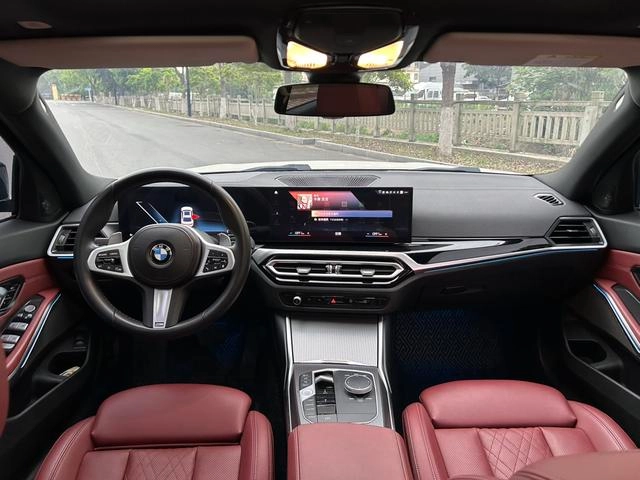 BMW 3 Series 2023 325Li M Sports Night Suit interior photo 15