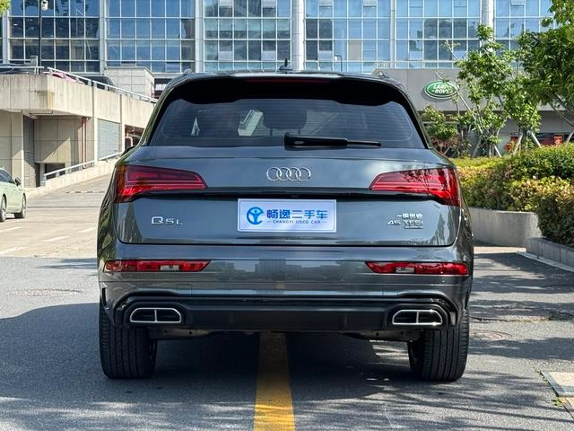 Audi Q5L 2024 45TFSI Deluxe dinámico exterior foto 5