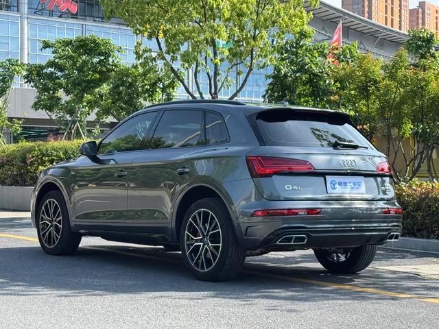 Audi Q5L 2024 45TFSI Deluxe dinámico exterior foto 6