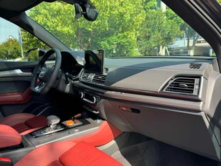Audi Q5L 2024 45TFSI Deluxe dinámico interior foto 12