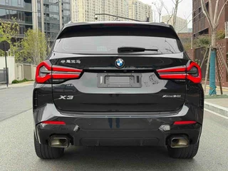 BMW X3 2022 xDrive30i Premium Class M Obsidian Night Suit interior photo 17