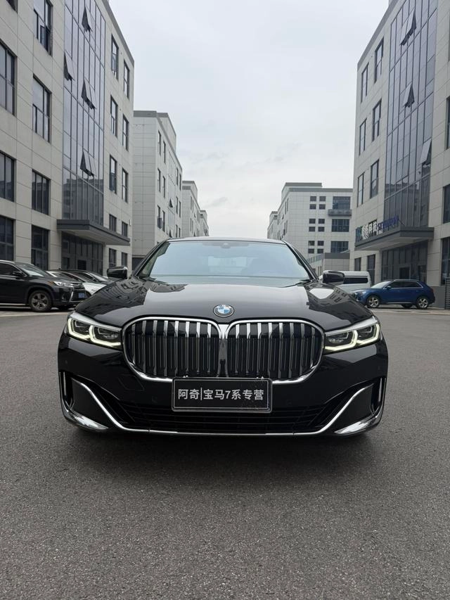 BMW 7 Series 2021 730Li Luxury Set exterior photo 2