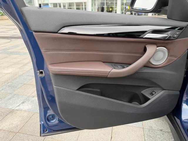 BMW X1 2022 sDrive25Li Leading Type interior photo 19