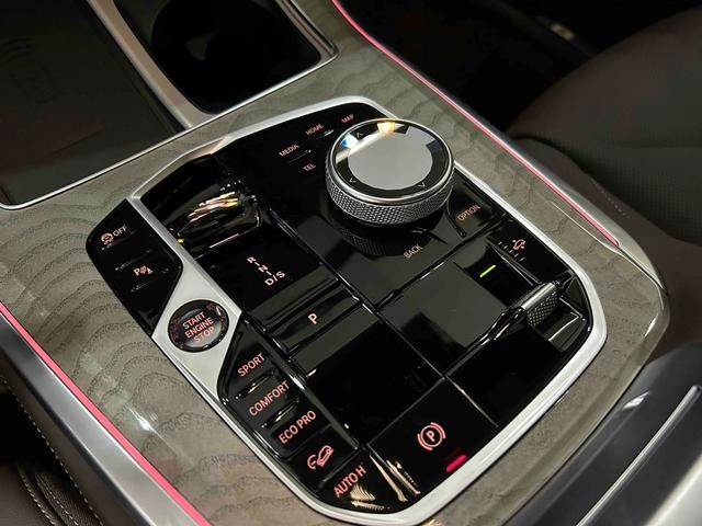 BMW X5 2026 xDrive40Li Premium Class M Sports Night Suit interior photo 15