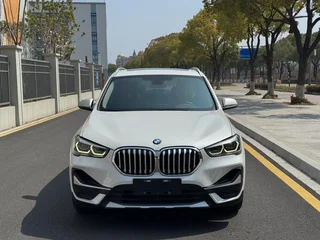 BMW X1 2022 xDrive25Li Tipo de lujo exterior foto 2 BMW X1 2022 xDrive25Li Tipo de lujo exterior foto 2
