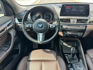 BMW X1 2022 xDrive25Li Tipo de lujo interior foto 9 BMW X1 2022 xDrive25Li Tipo de lujo interior foto 9