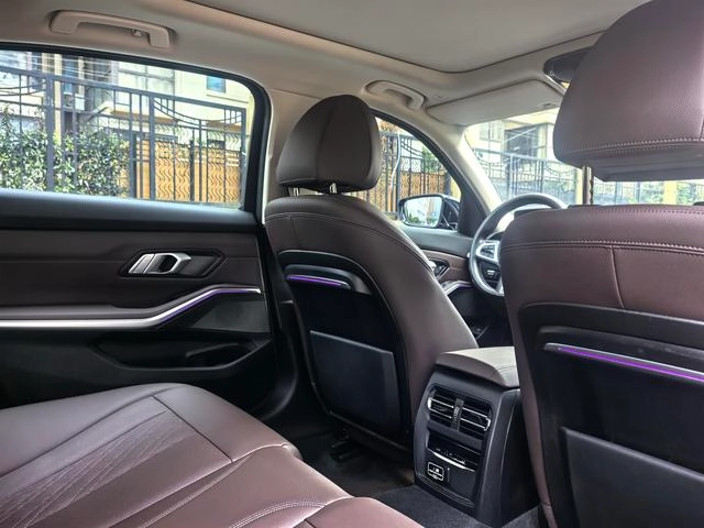 BMW 3 Series 2022 325Li M Sports suit interior photo 10