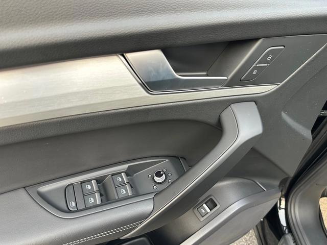 Audi Q5L 2020 40 TFSI Rongxiang Fashion Type interior photo 12