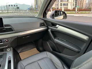 Audi Q5L 2020 40 TFSI Rongxiang Fashion Type interior photo 13