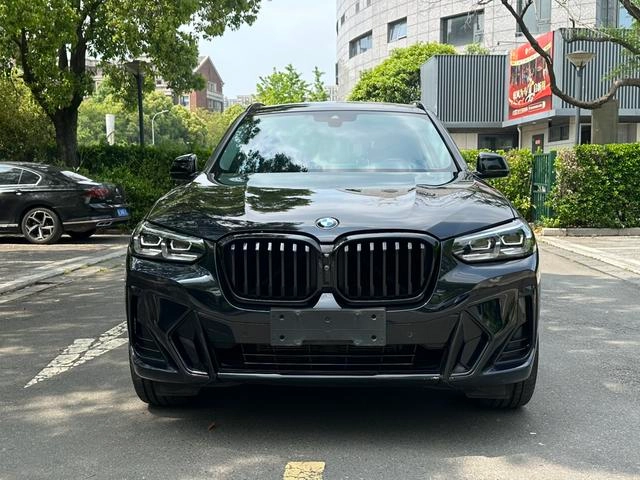 BMW X3 2023 xDrive30i Лидирующий M Ночной костюм экстерьер фото 2