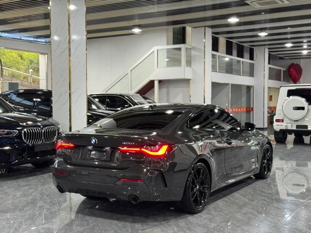 BMW 4 Series 2023 425i M Sports Night Suit interior photo 10