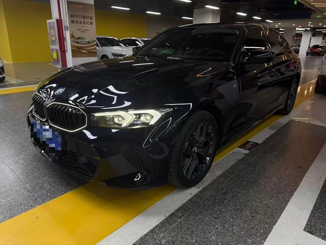 BMW 3 Series 2025 330Li M Traje nocturno deportivo Yao exterior foto 1 BMW 3 Series 2025 330Li M Traje nocturno deportivo Yao exterior foto 1