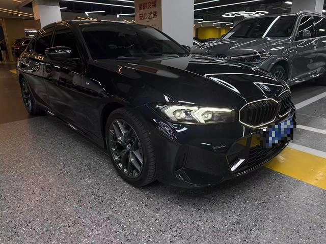 BMW 3 Series 2025 330Li M Traje nocturno deportivo Yao exterior foto 3 BMW 3 Series 2025 330Li M Traje nocturno deportivo Yao exterior foto 3