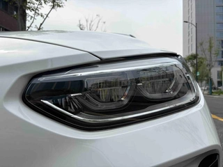 BMW 1 Series 2023 125i M Sports Obsidian Night Edition exterior photo 3