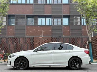 BMW 1 Series 2023 125i M Sports Obsidian Night Edition exterior photo 5