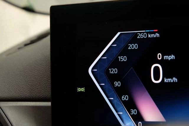BMW 4 Series 2023 425i M Sports suit interior photo 14