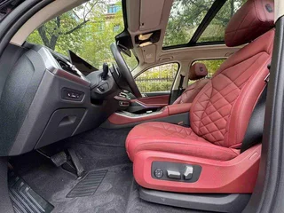 BMW X5 2023 xDrive30Li M Sports suit interior photo 10