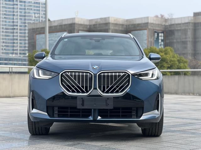 BMW X3 2025 xDrive30L Премиум-класса M Спортивный костюм экстерьер фото 2