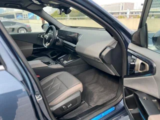 BMW X3 2025 xDrive30L Премиум-класса M Спортивный костюм интерьер фото 13