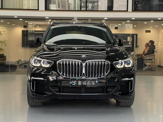 BMW X5 2022 xDrive 30Li Премиум-класса M Спортивный костюм экстерьер фото 2