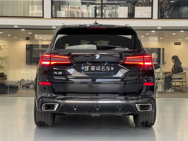 BMW X5 2022 xDrive 30Li Премиум-класса M Спортивный костюм экстерьер фото 6