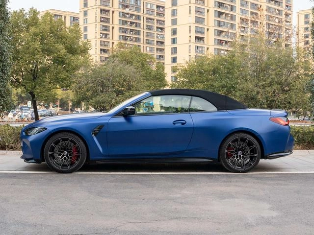 BMW M4 2023 M4 Convertible Coupe M xDrive exterior photo 3
