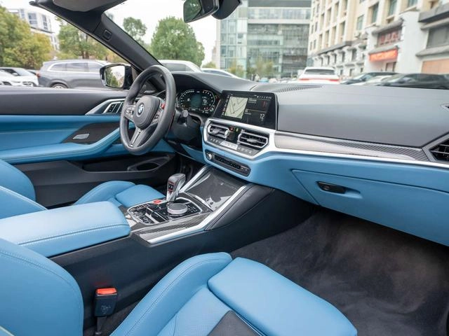 BMW M4 2023 M4 Convertible Coupe M xDrive interior photo 11