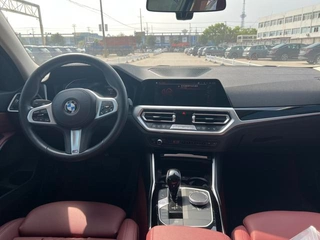BMW 3 Series 2021 320Li M Sports suit interior photo 8