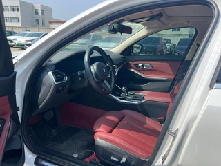 BMW 3 Series 2021 320Li M Sports suit interior photo 9