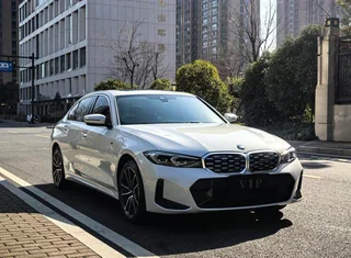 BMW 3 Series 2023 325Li M Sports suit exterior photo 3