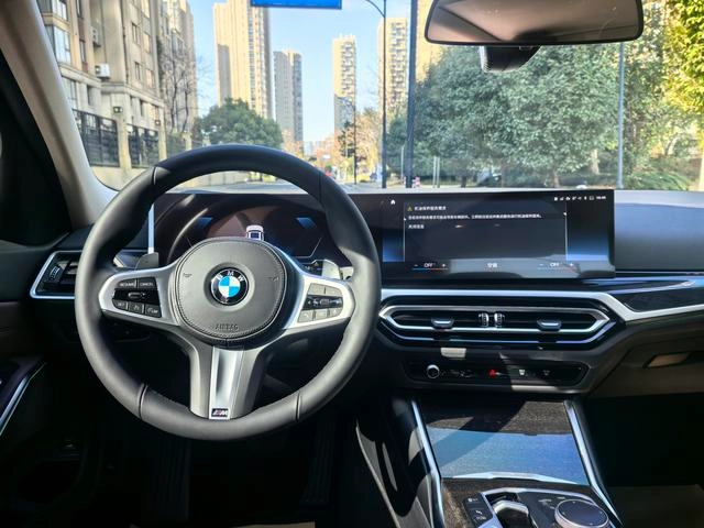 BMW 3 Series 2023 325Li M Sports suit exterior photo 7