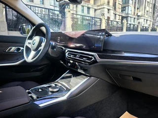 BMW 3 Series 2023 325Li M Sports suit interior photo 9