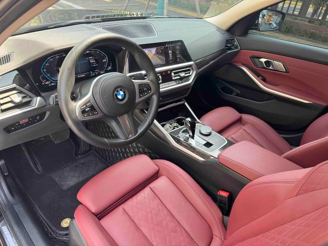 BMW 3 Series 2022 325Li M Sports suit exterior photo 6