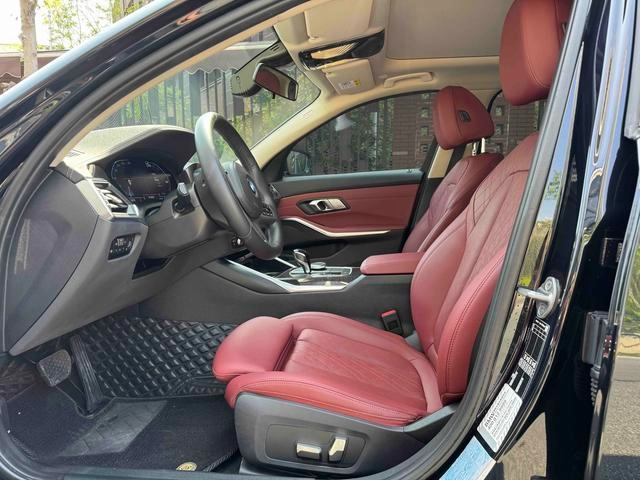 BMW 3 Series 2022 325Li M Sports suit exterior photo 7