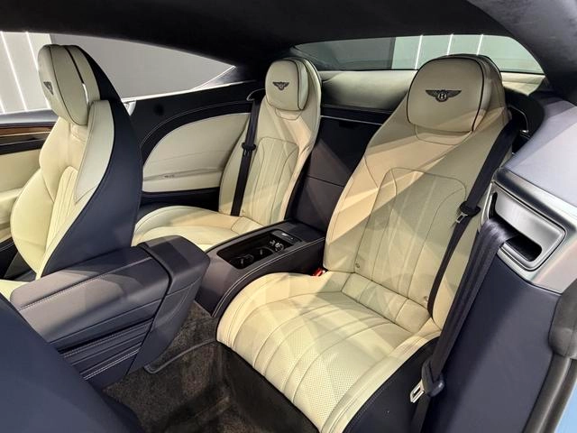 Bentley Continental 2022 4.0T GT V8 interior photo 8 Bentley Continental 2022 4.0T GT V8 interior photo 8