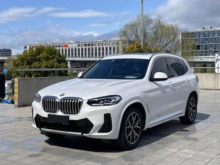 BMW X3 2022 xDrive25i M Спортивный костюм