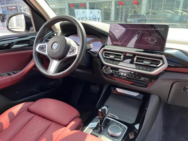 BMW X3 2022 xDrive25i M Sports suit exterior photo 6