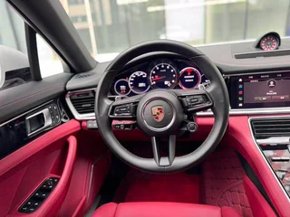 Porsche Panamera 2023 Panamera 4 Executive extension 2.9T interior photo 10