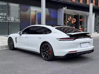 Porsche Panamera 2023 Panamera 4 Executive extension 2.9T interior photo 14