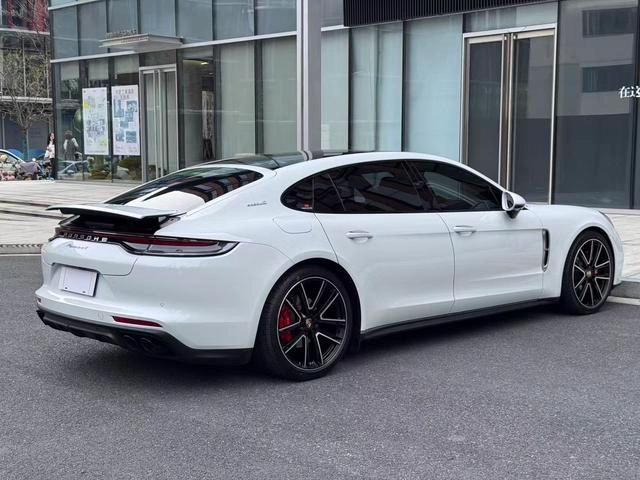 Porsche Panamera 2023 Panamera 4 Executive extension 2.9T interior photo 15