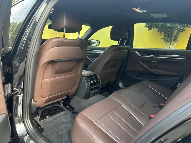 BMW 5 Series 2021 Restyling 525Li M Sports suit interior photo 12