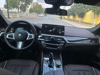 BMW 5 Series 2021 Restyling 525Li M Sports suit interior photo 15