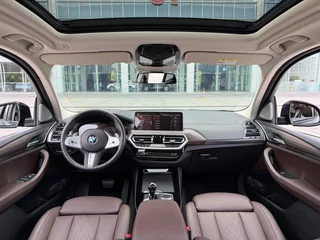 BMW X3 2022 Вторичная модификация xDrive30i Лидирующий M Ночной костюм экстерьер фото 10