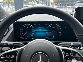 Mercedes-Benz GLA 2022 GLA 200 интерьер фото 14
