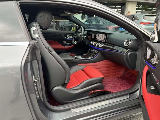Mercedes-Benz E-Class (Imported) 2023 E 260 Coupe exterior photo 4